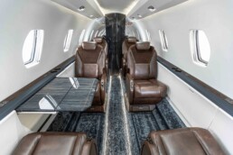 VA - N560VS- Interior 1